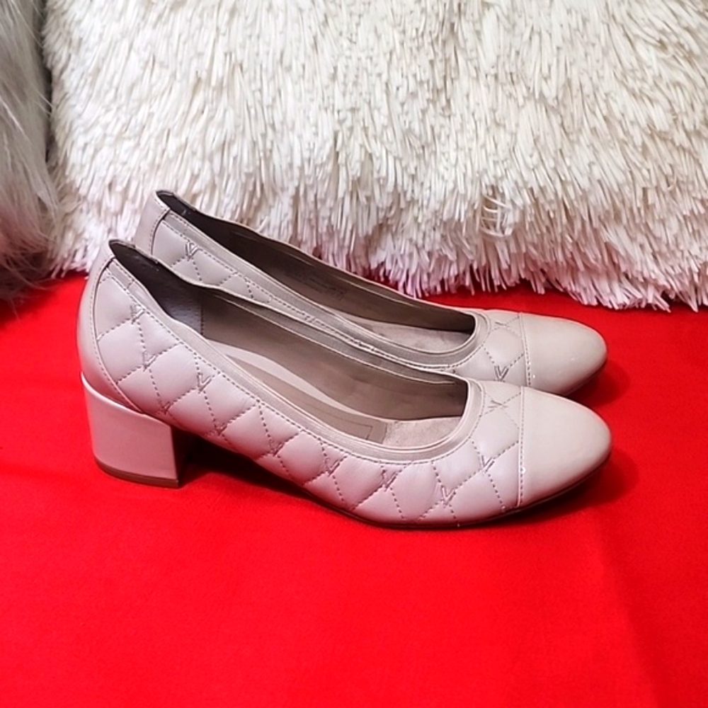 Vionic Olympia Ruby Pump - image 1